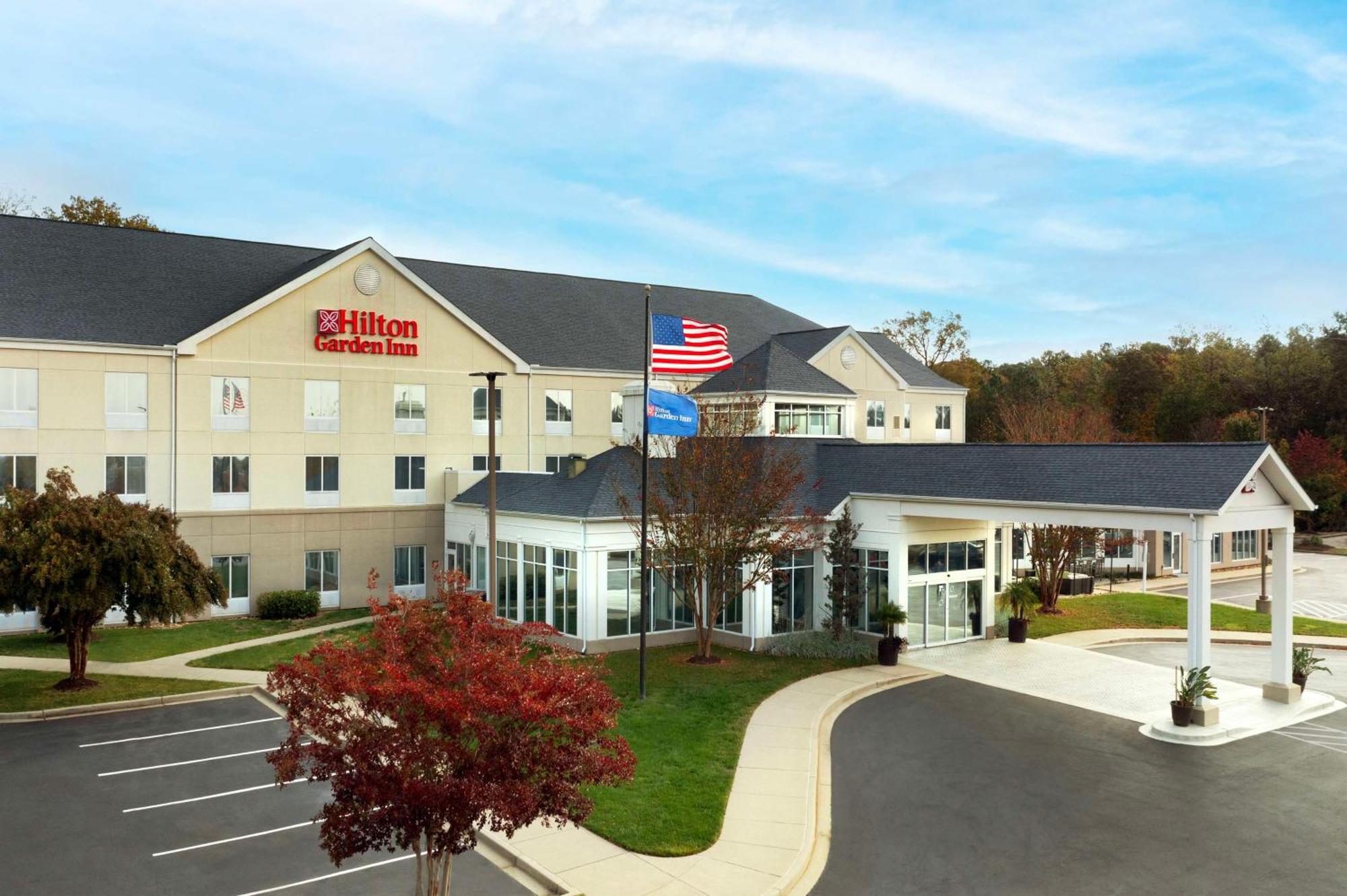 Hilton Garden Inn Solomons Dowell Exterior photo