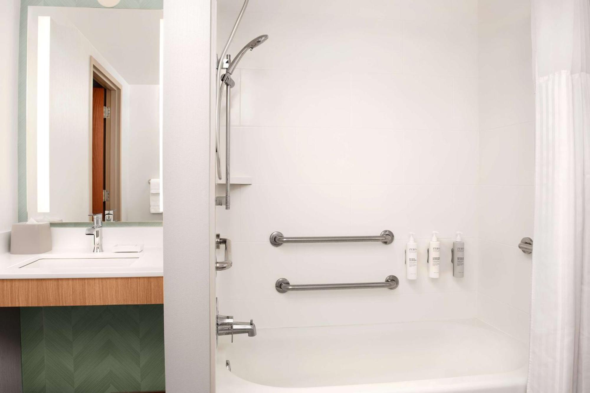 Hilton Garden Inn Solomons Dowell Exterior photo