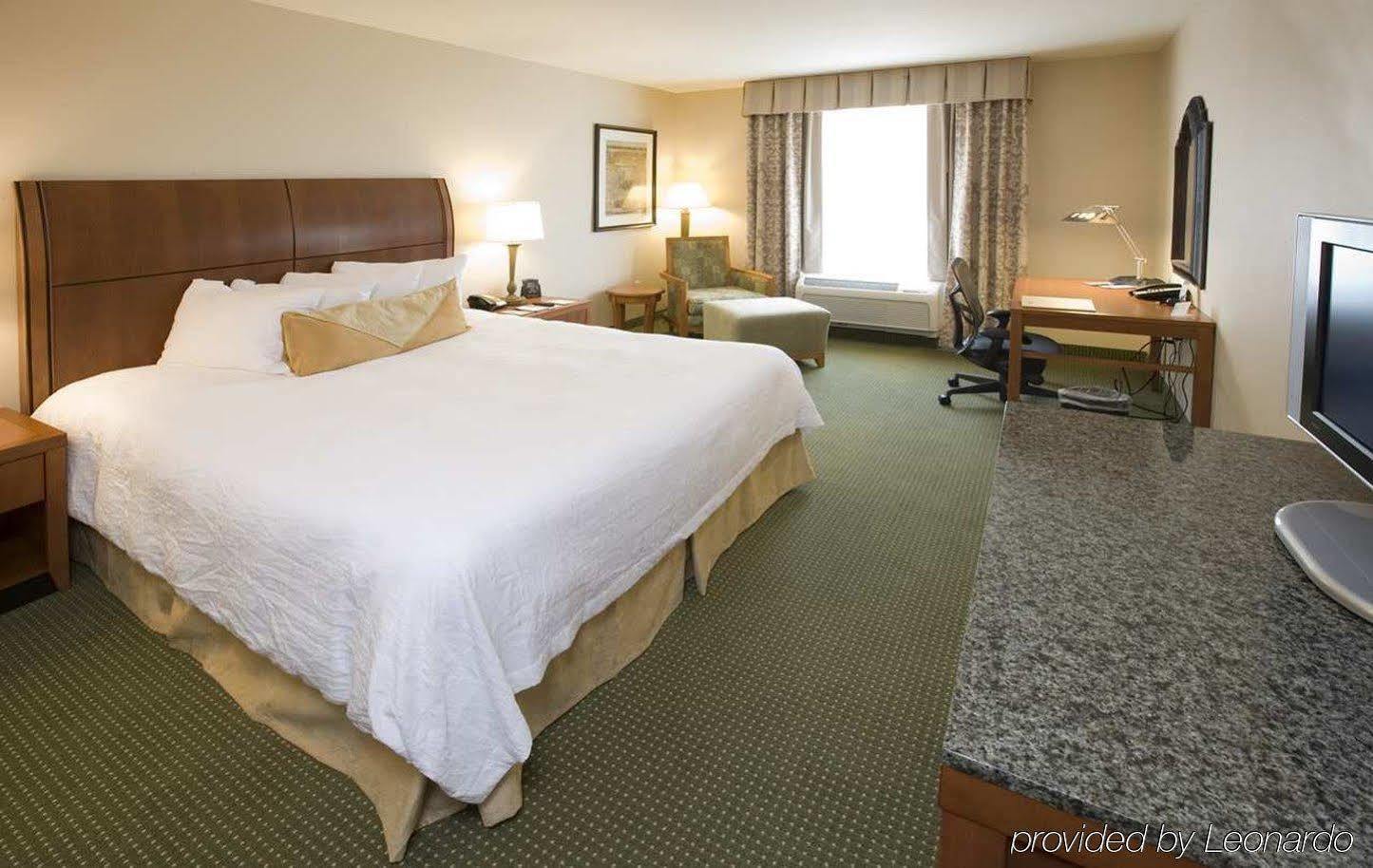 Hilton Garden Inn Solomons Dowell Exterior photo